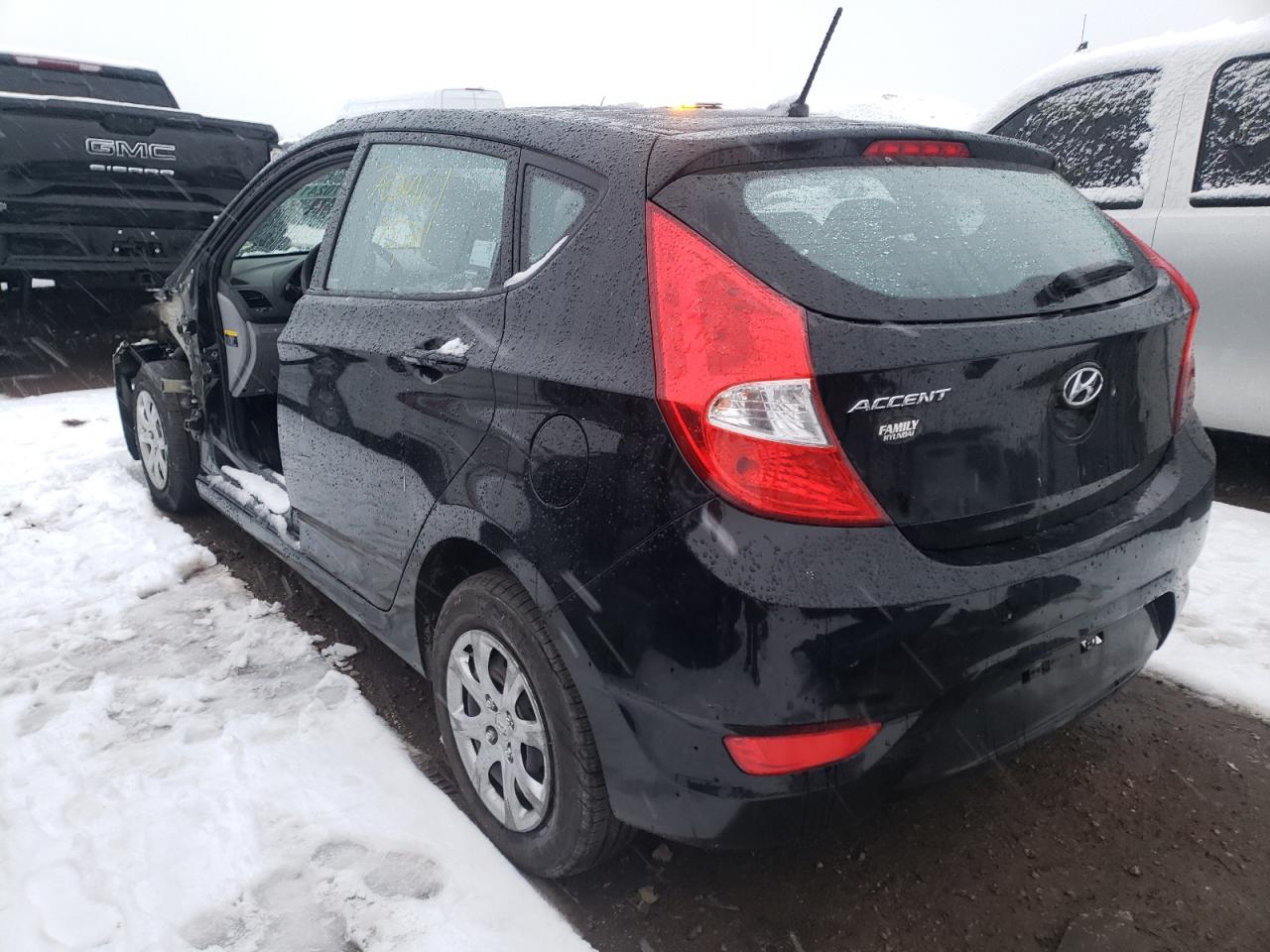 Photo 3 from auction – 2014 HYUNDAI ACCENT GLS with VIN KMHCT5AE2EU189760