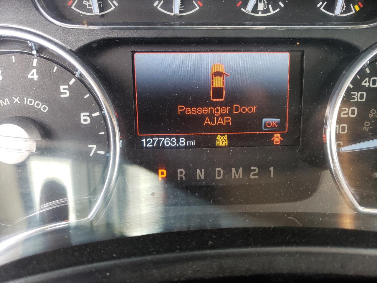 Photo 8 from auction – 2011 FORD F150 SUPER with VIN 1FTFW1EF8BFC08980