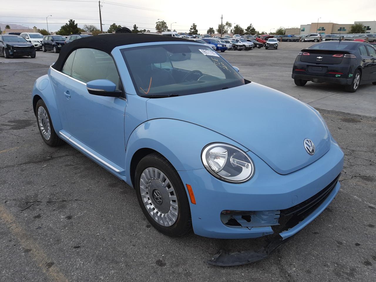 VOLKSWAGEN BEETLE 2013 with VIN 3VW5P7AT4DM829463 - Photo from auction