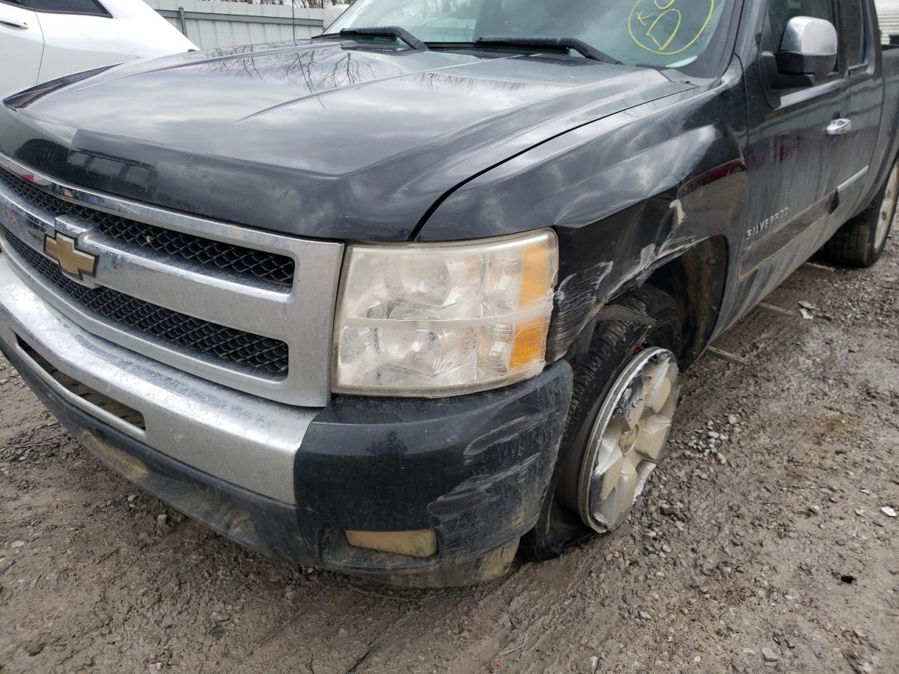 Photo 9 from auction – 2010 CHEVROLET SILVERADO with VIN 1GCSCSE03AZ141971