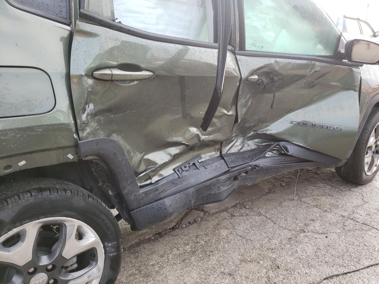 Photo 9 from auction – 2020 JEEP COMPASS LI with VIN 3C4NJDCB6LT119489