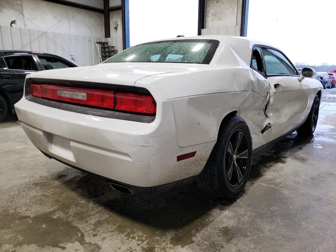 Photo 4 from auction – 2013 DODGE CHALLENGER with VIN 2C3CDYAG5DH511091