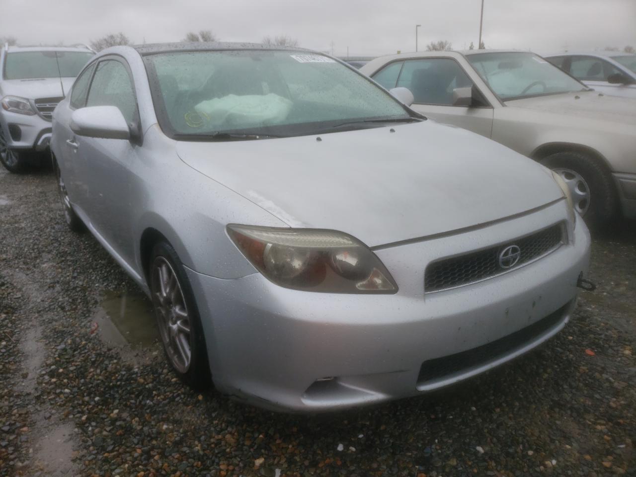 Photo 13 from auction – 2005 TOYOTA SCION TC with VIN JTKDE167050005034