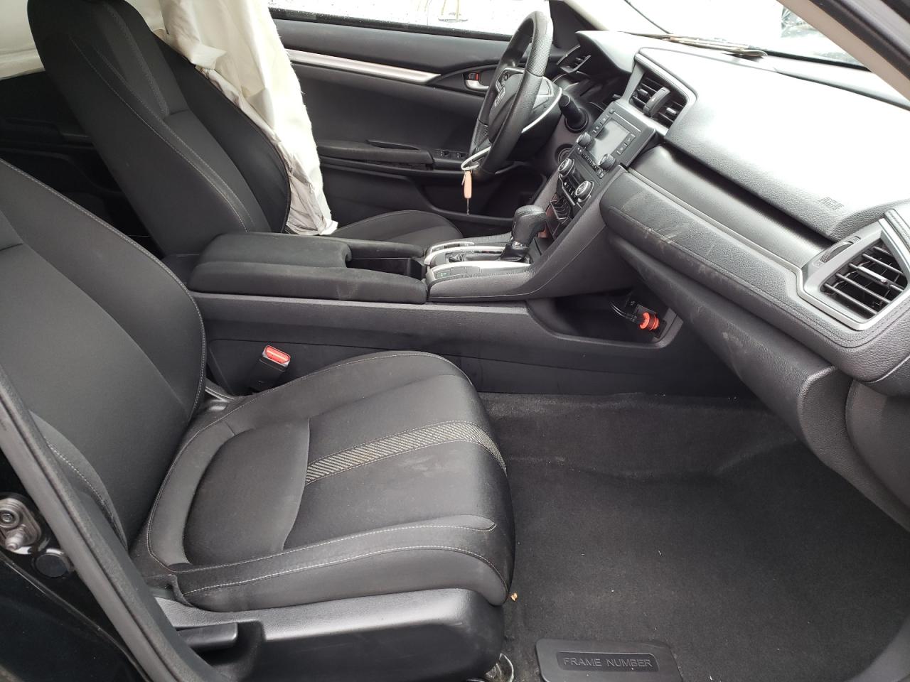 Photo 5 from auction – 2016 HONDA CIVIC LX with VIN 2HGFC2F55GH509301