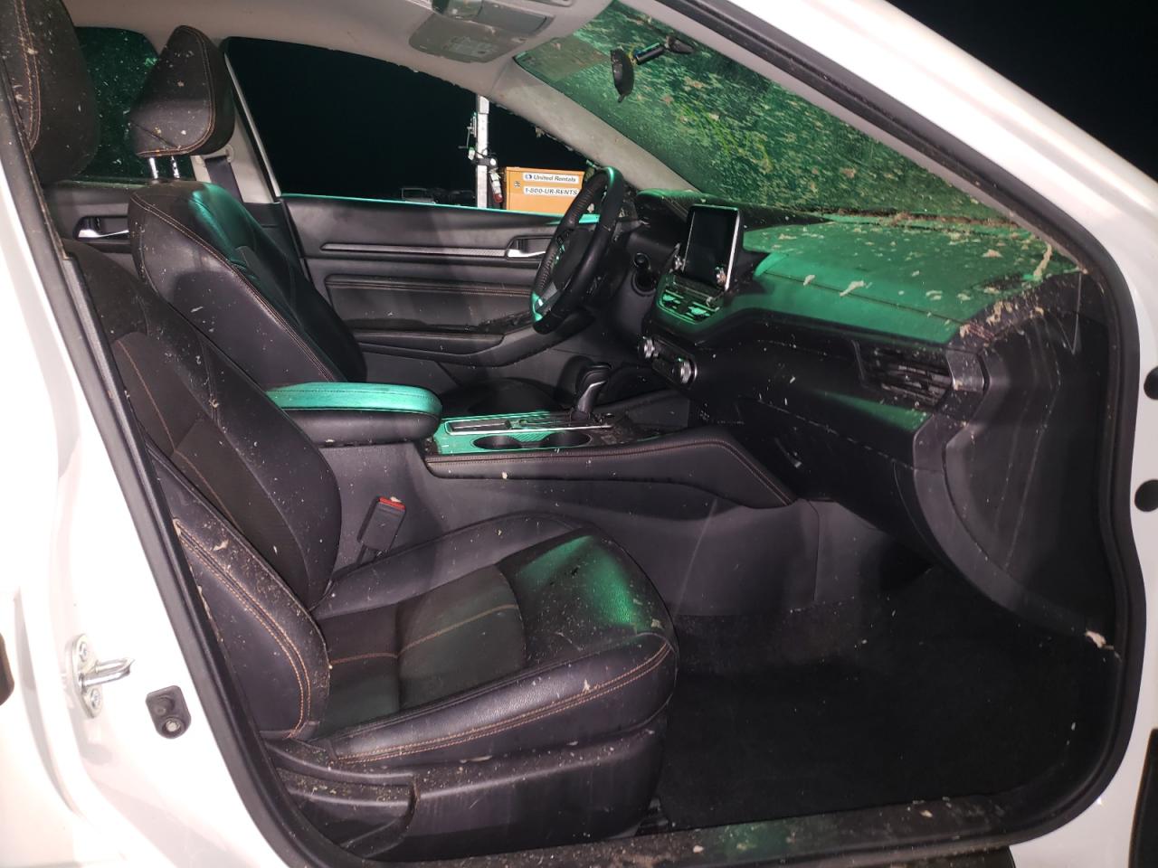 Photo 5 from auction – 2019 NISSAN ALTIMA SR with VIN 1N4BL4CV5KC220594