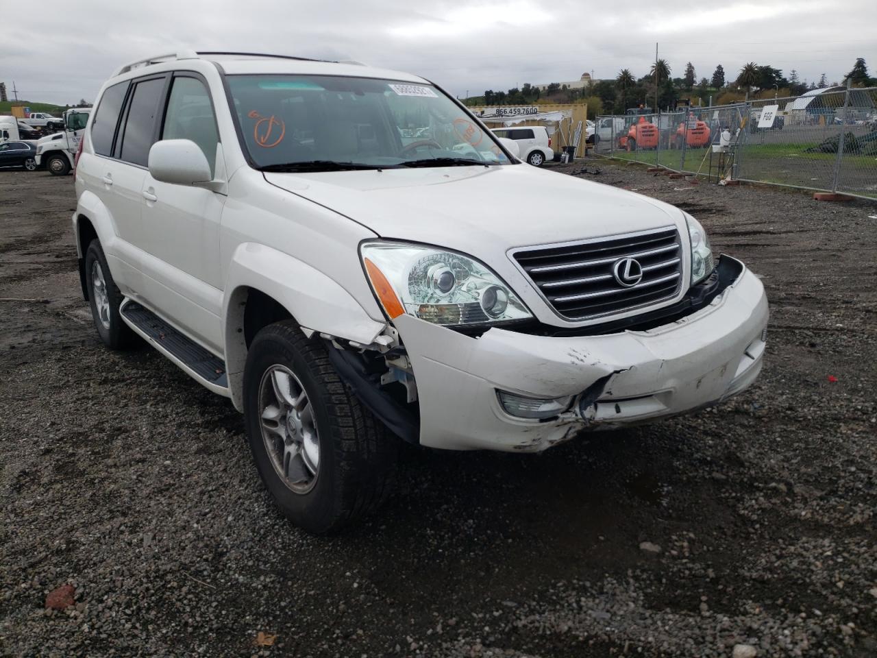 LEXUS GX 470 2006 with VIN JTJBT20X360122401 - Photo from auction