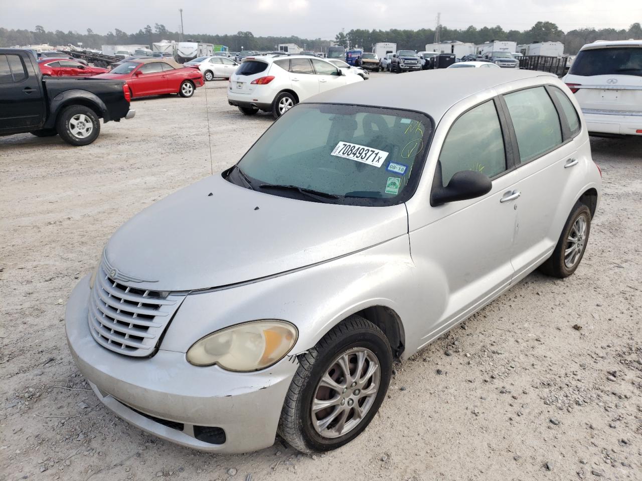 Photo 2 from auction – 2008 CHRYSLER PT CRUISER with VIN 3A8FY48B18T101104