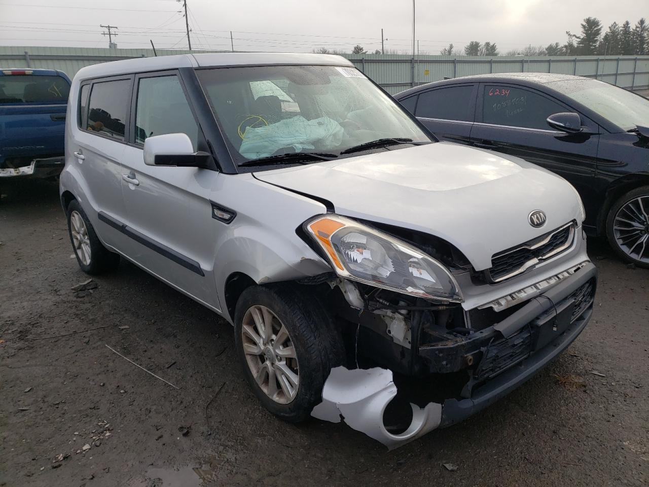 KIA SOUL 2013 with VIN KNDJT2A59D7755548 - Photo from auction