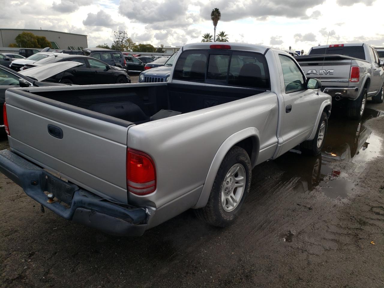 Zdjęcie 4 z aukcji – 2003 DODGE DAKOTA SXT z VIN 1D7FL16X23S108419