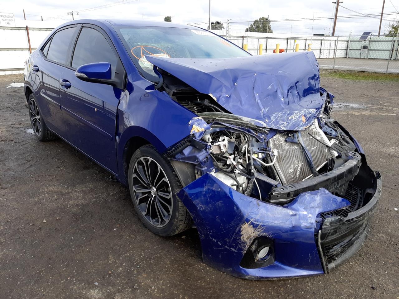 TOYOTA COROLLA L 2015 with VIN 2T1BURHE0FC406098 - Photo from auction