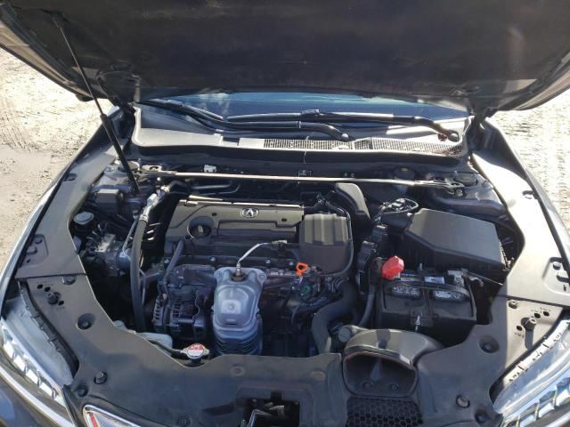 Photo 7 from auction – 2017 ACURA TLX with VIN 19UUB1F33HA009768