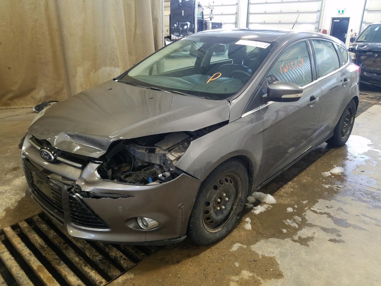Photo 2 from auction – 2012 FORD FOCUS SEL with VIN 1FAHP3M24CL364555