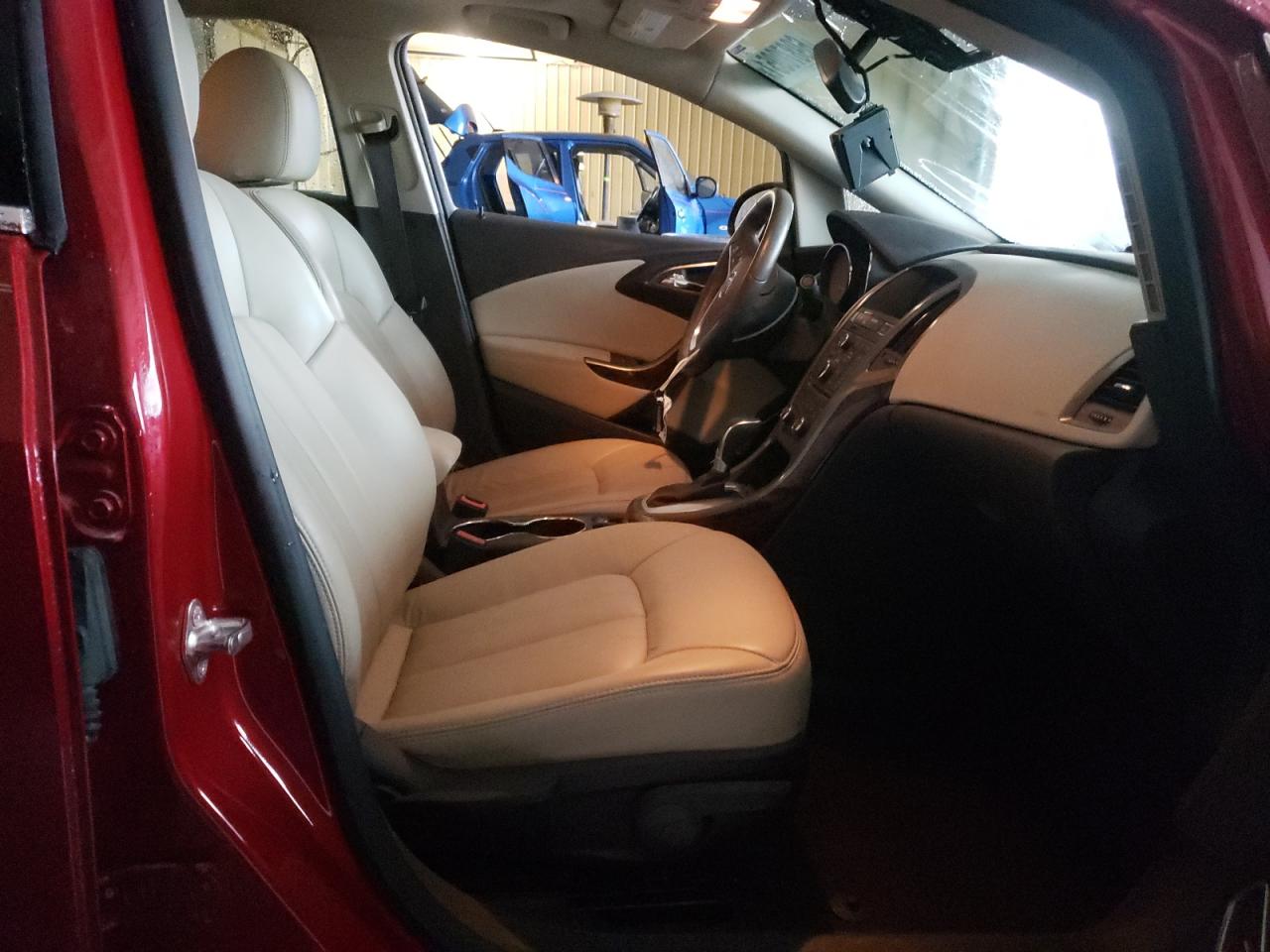 Photo 5 from auction – 2014 BUICK VERANO with VIN 1G4PS5SK9E4124428