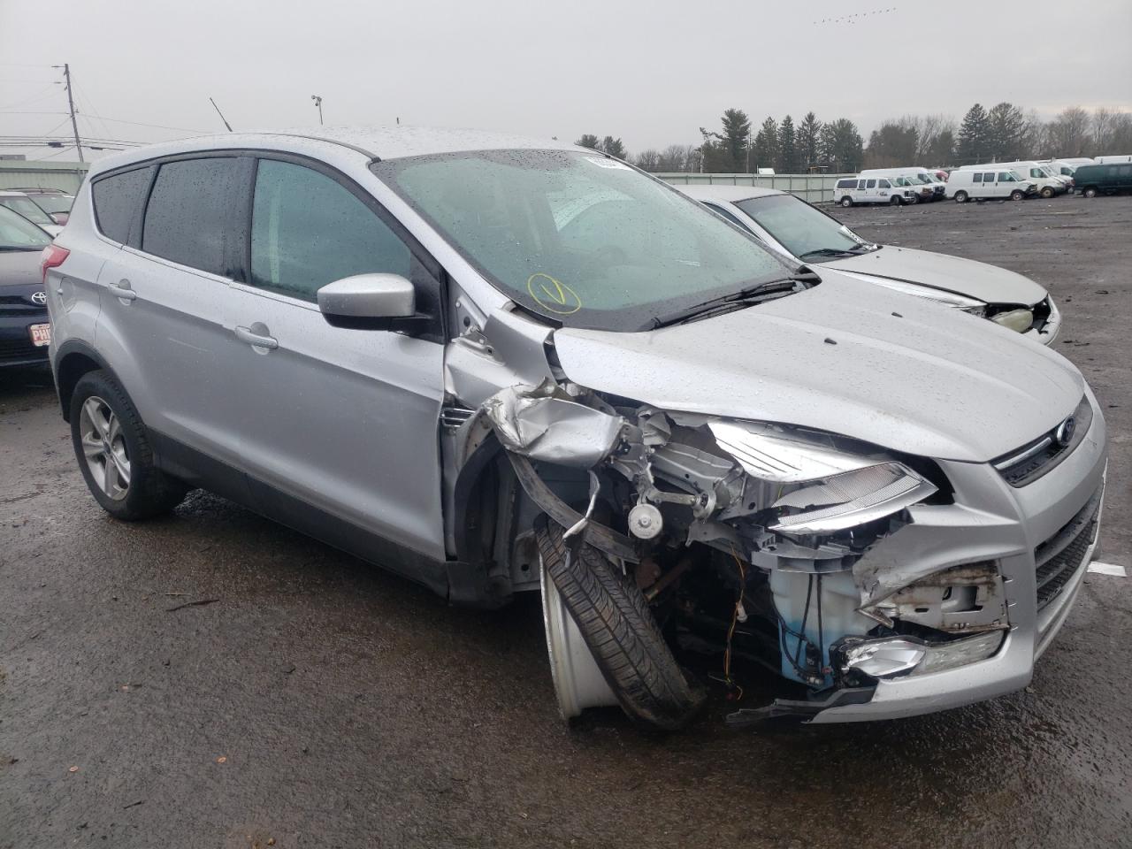 FORD ESCAPE SE 2015 with VIN 1FMCU0G72FUA35673 - Photo from auction