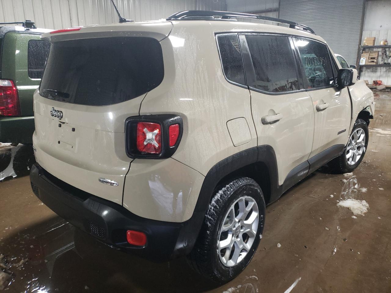 Photo 4 from auction – 2015 JEEP RENEGADE L with VIN ZACCJBBT0FPB91046