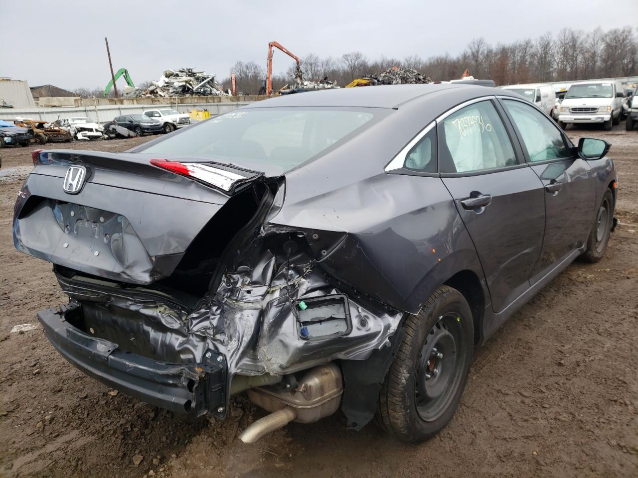 Photo 4 from auction – 2021 HONDA CIVIC LX with VIN 2HGFC2F66MH550704