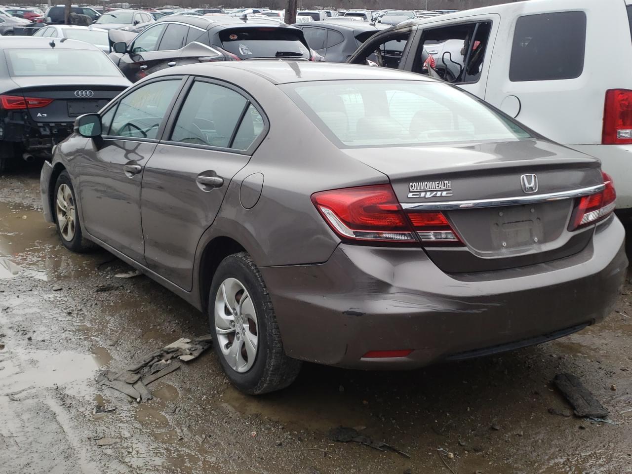 Photo 15 from auction – 2013 HONDA CIVIC LX with VIN 2HGFB2F57DH560281