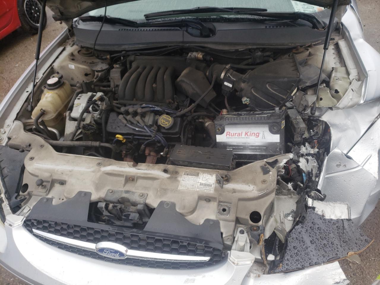 Photo 16 from auction – 2001 FORD TAURUS SES with VIN 1FAFP55U01A172836