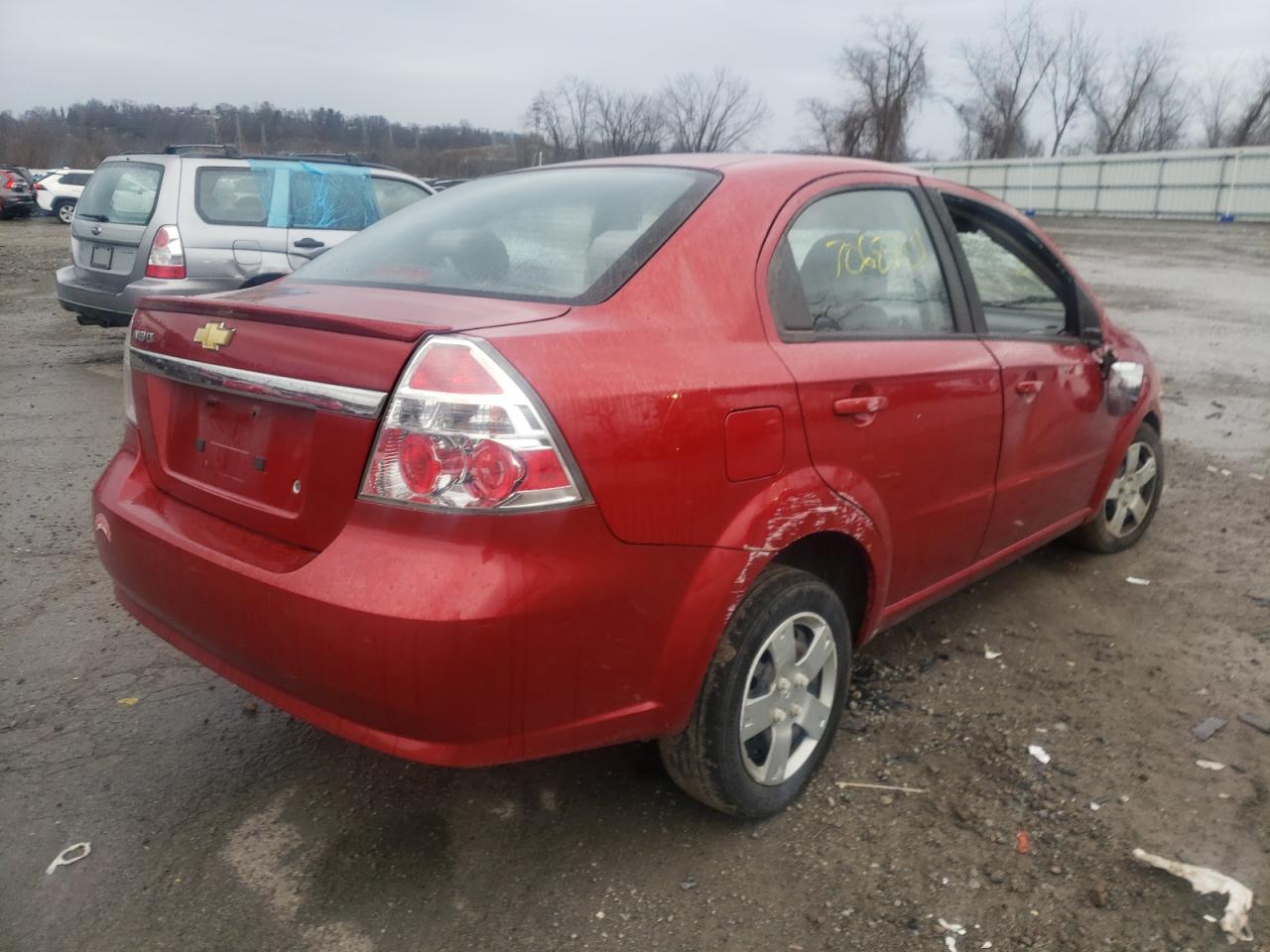 Photo 4 from auction – 2011 CHEVROLET AVEO LS with VIN KL1TD5DE5BB163844