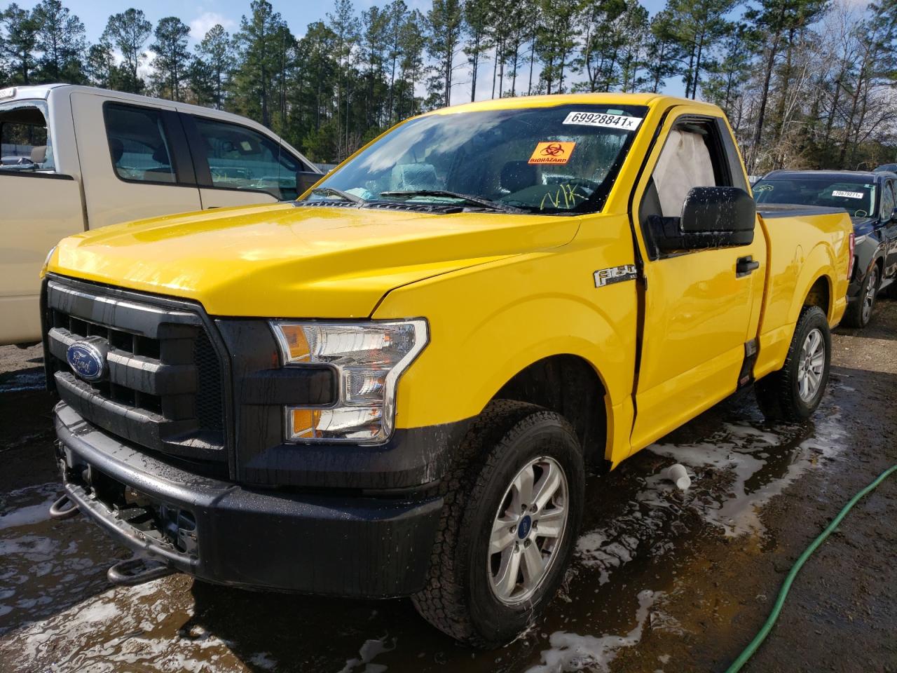 Photo 2 from auction – 2016 FORD F150 with VIN 1FTMF1C84GKD35221