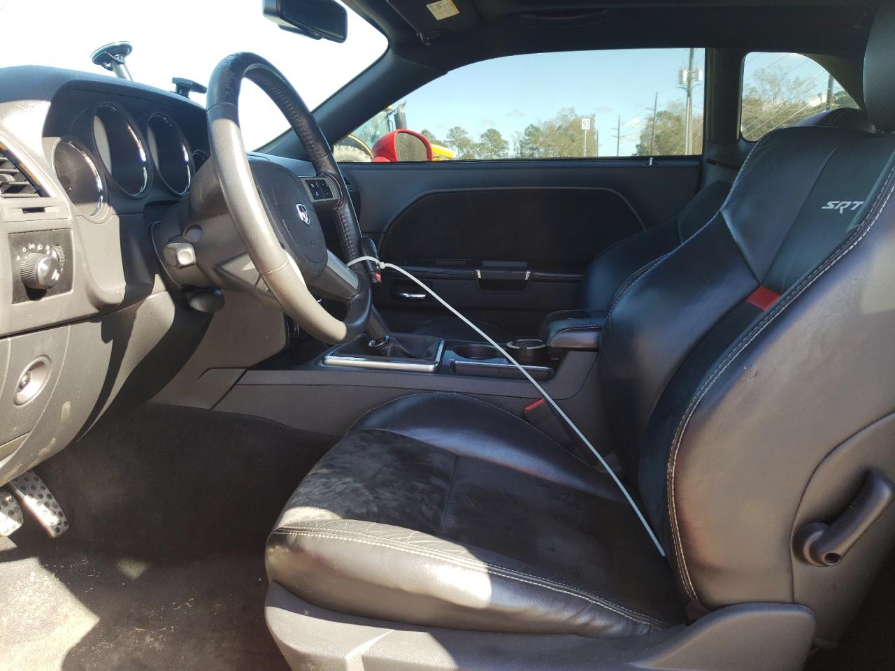 Photo 5 from auction – 2010 DODGE CHALLENGER with VIN 2B3CJ7DW6AH154115