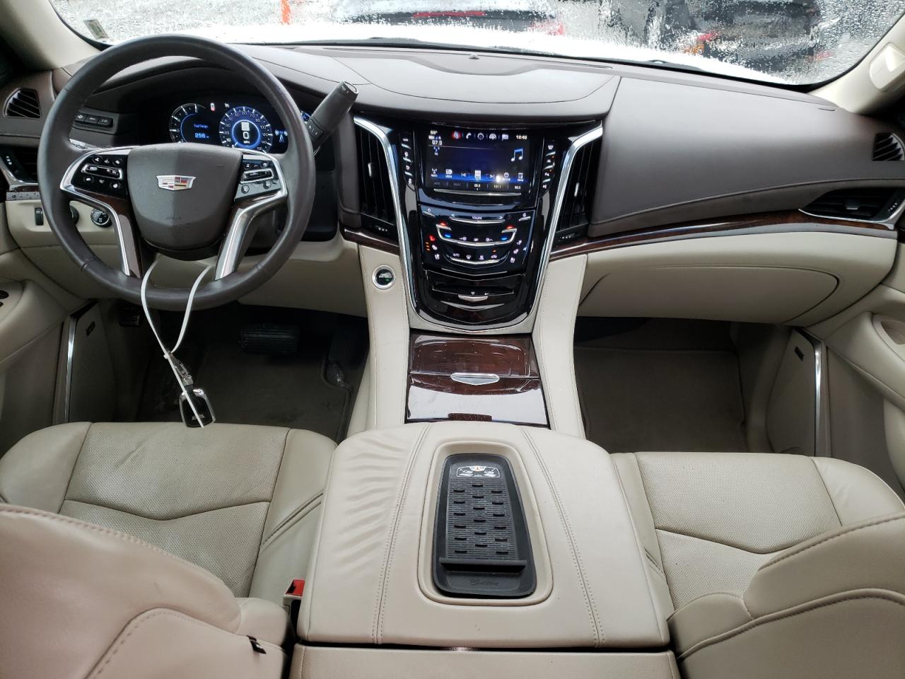 Фото 9 с аукциона – 2017 CADILLAC ESCALADE E с VIN 1GYS4HKJ2HR369610