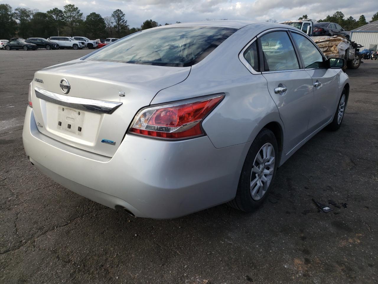 Photo 4 from auction – 2014 NISSAN ALTIMA 2.5 with VIN 1N4AL3AP2EC420024