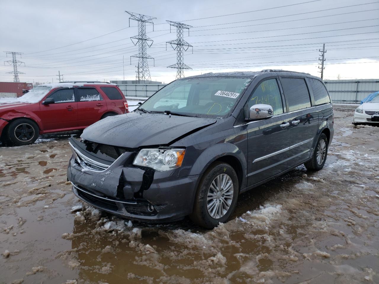Photo 2 from auction – 2015 CHRYSLER TOWN & COU with VIN 2C4RC1CG3FR546450