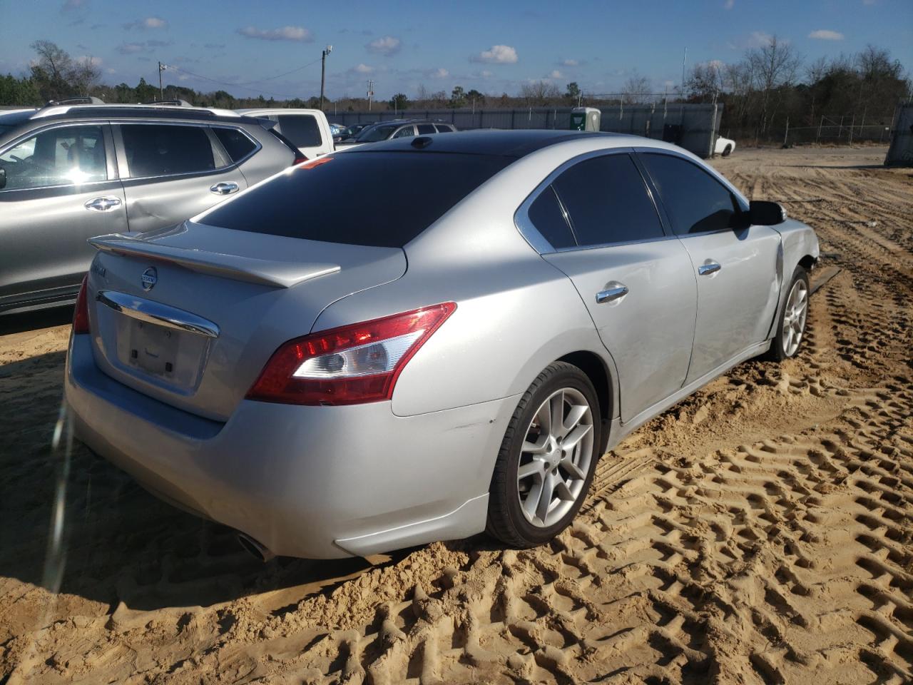 Photo 4 from auction – 2011 NISSAN MAXIMA S with VIN 1N4AA5AP0BC866606