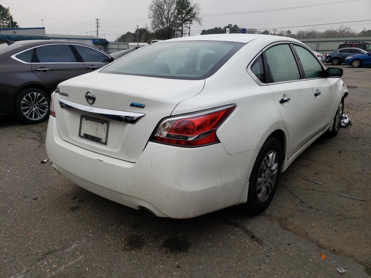 Photo 4 from auction – 2014 NISSAN ALTIMA 2.5 with VIN 1N4AL3AP2EN386137