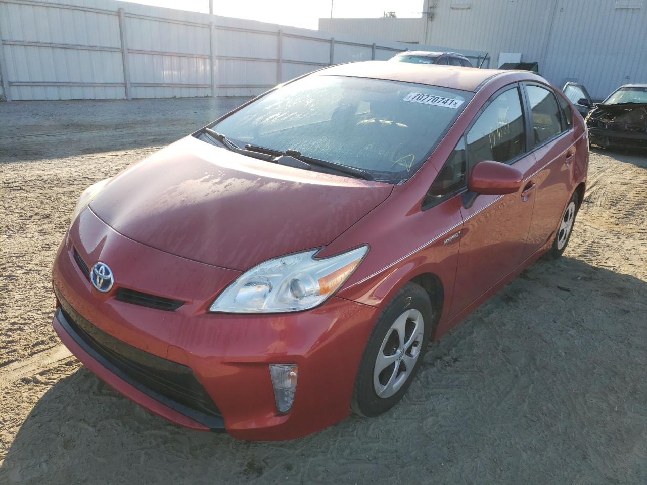 Photo 2 from auction – 2012 TOYOTA PRIUS with VIN JTDKN3DU9C5449645