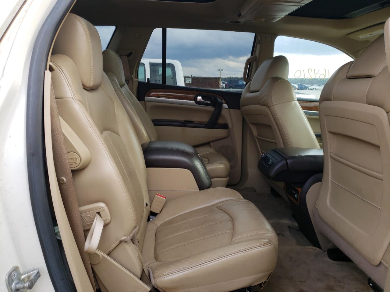 Photo 6 from auction – 2009 BUICK ENCLAVE CX with VIN 5GAER23D39J116680