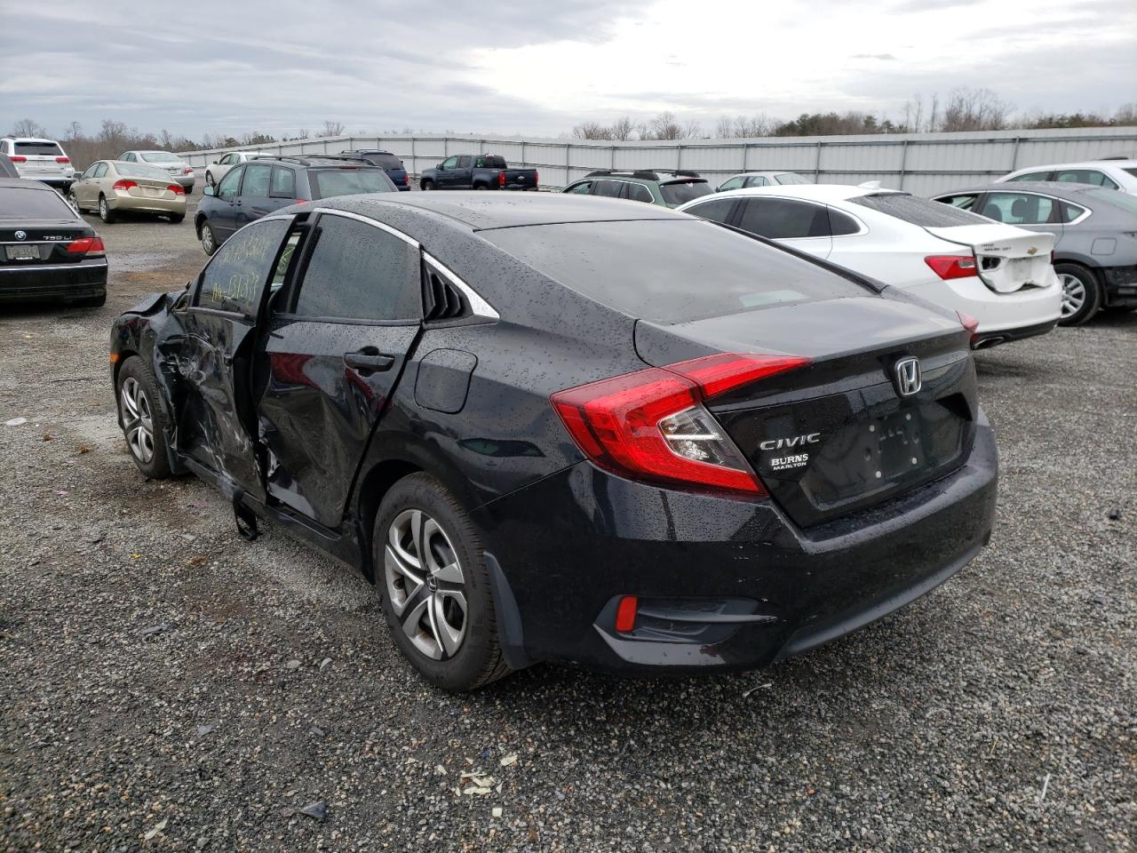Photo 3 from auction – 2016 HONDA CIVIC LX with VIN 2HGFC2F55GH509301