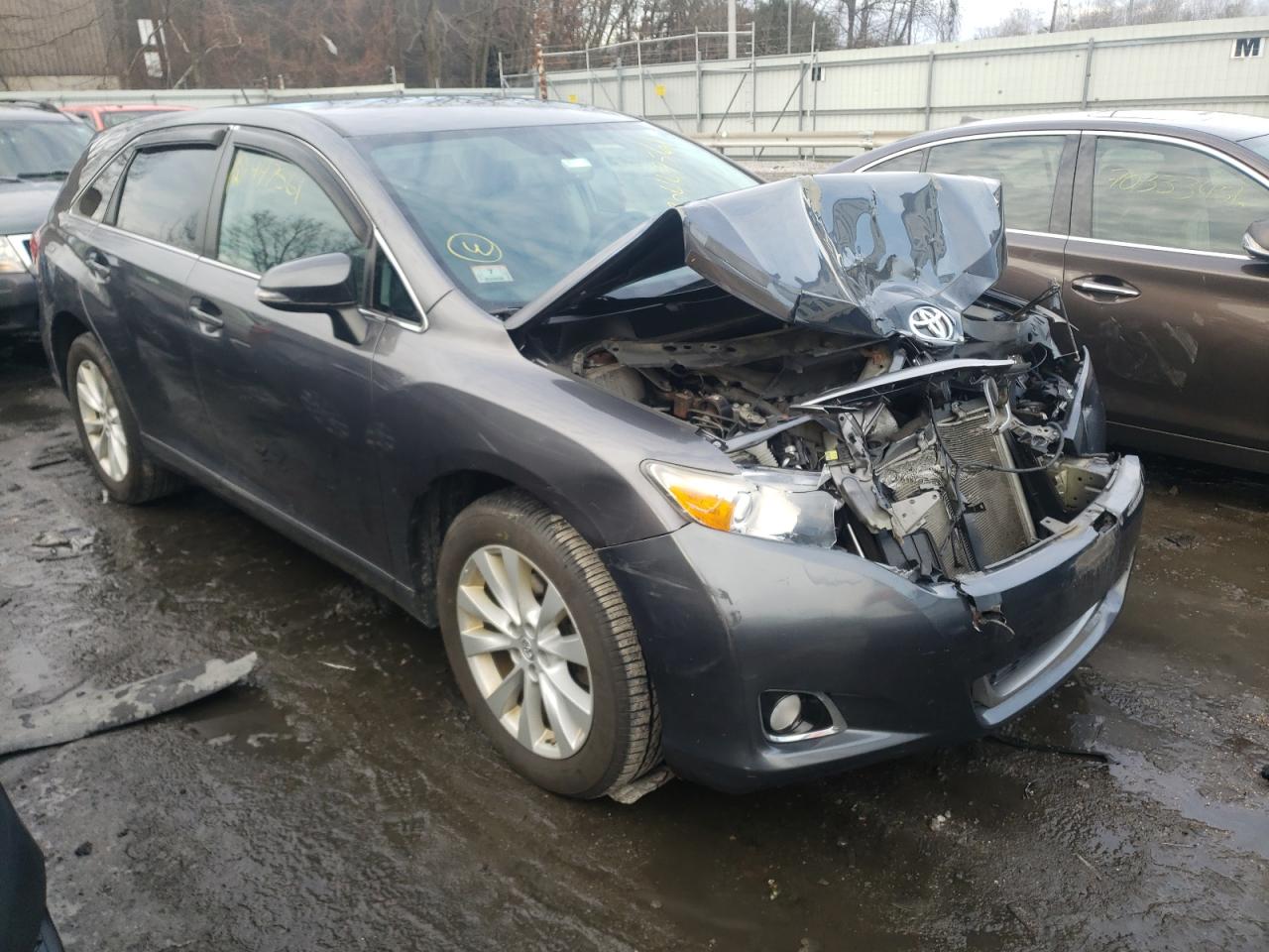 TOYOTA VENZA LE 2013 with VIN 4T3BA3BB3DU045747 - Photo from auction