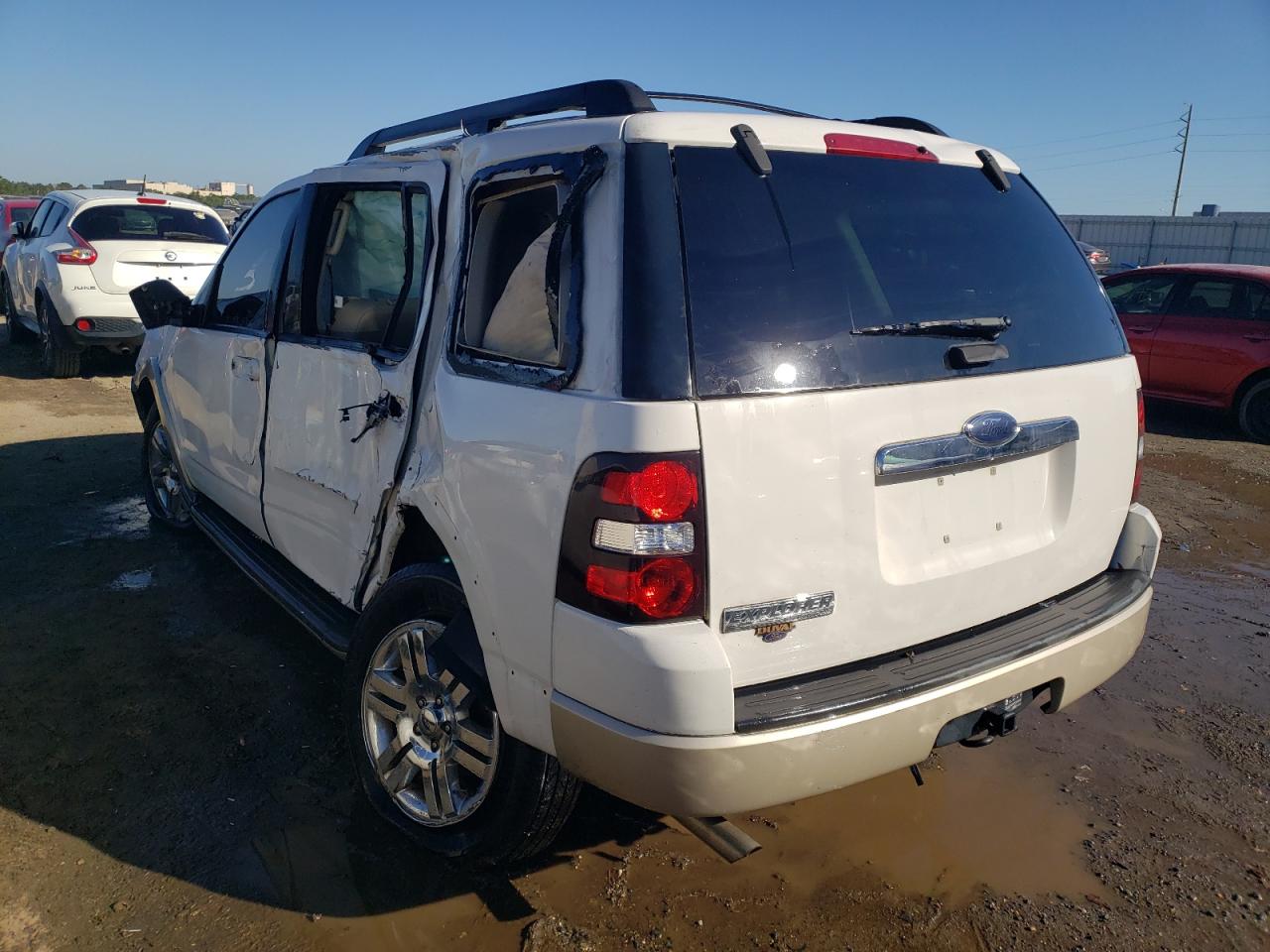 Photo 3 from auction – 2009 FORD EXPLORER E with VIN 1FMEU64E39UA28380