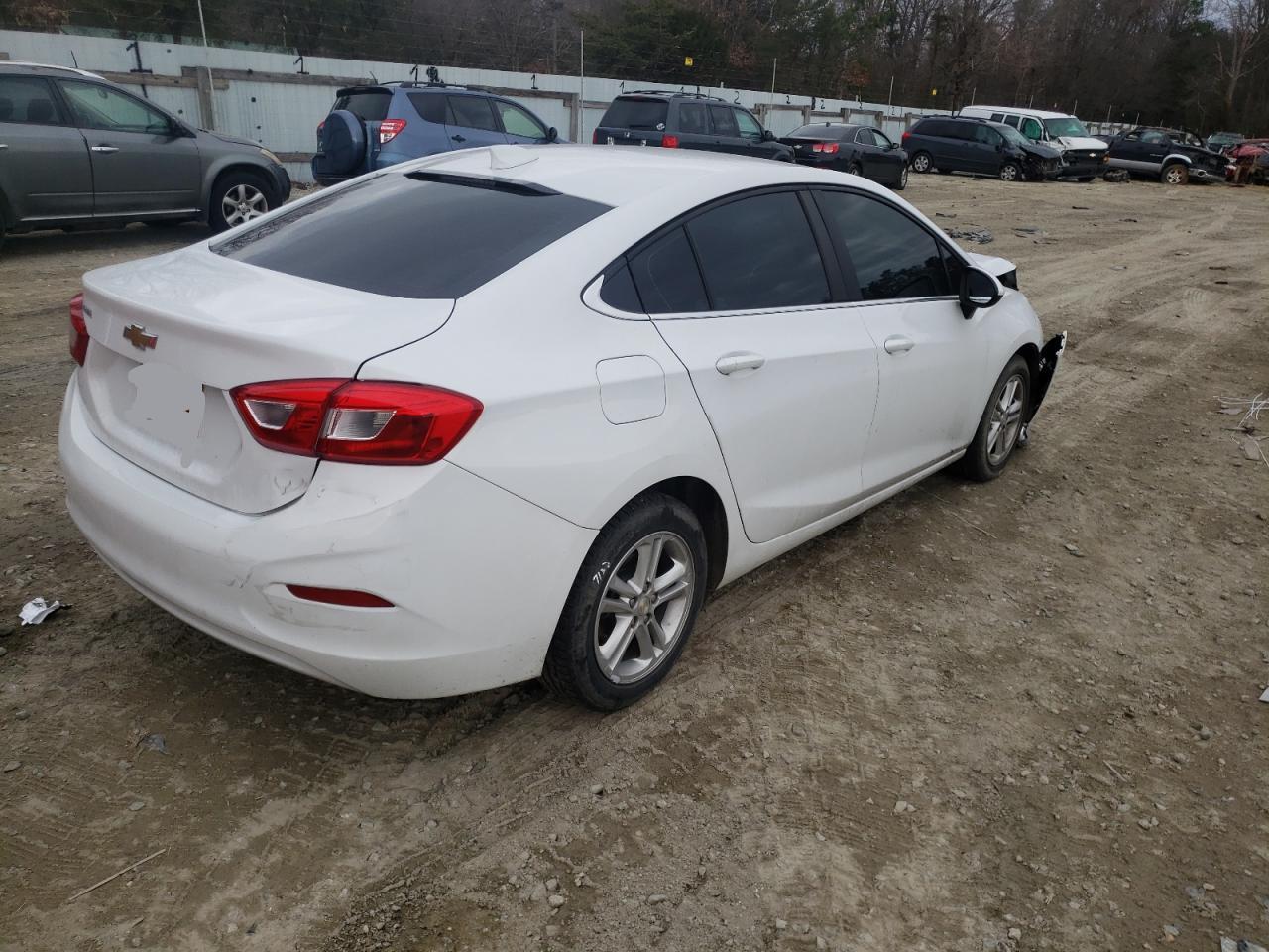 Photo 4 from auction – 2016 CHEVROLET CRUZE LT with VIN 1G1BE5SM2G7313827