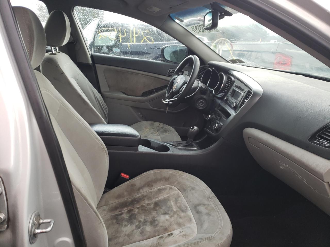 Photo 5 from auction – 2011 KIA OPTIMA LX with VIN KNAGM4A71B5111116
