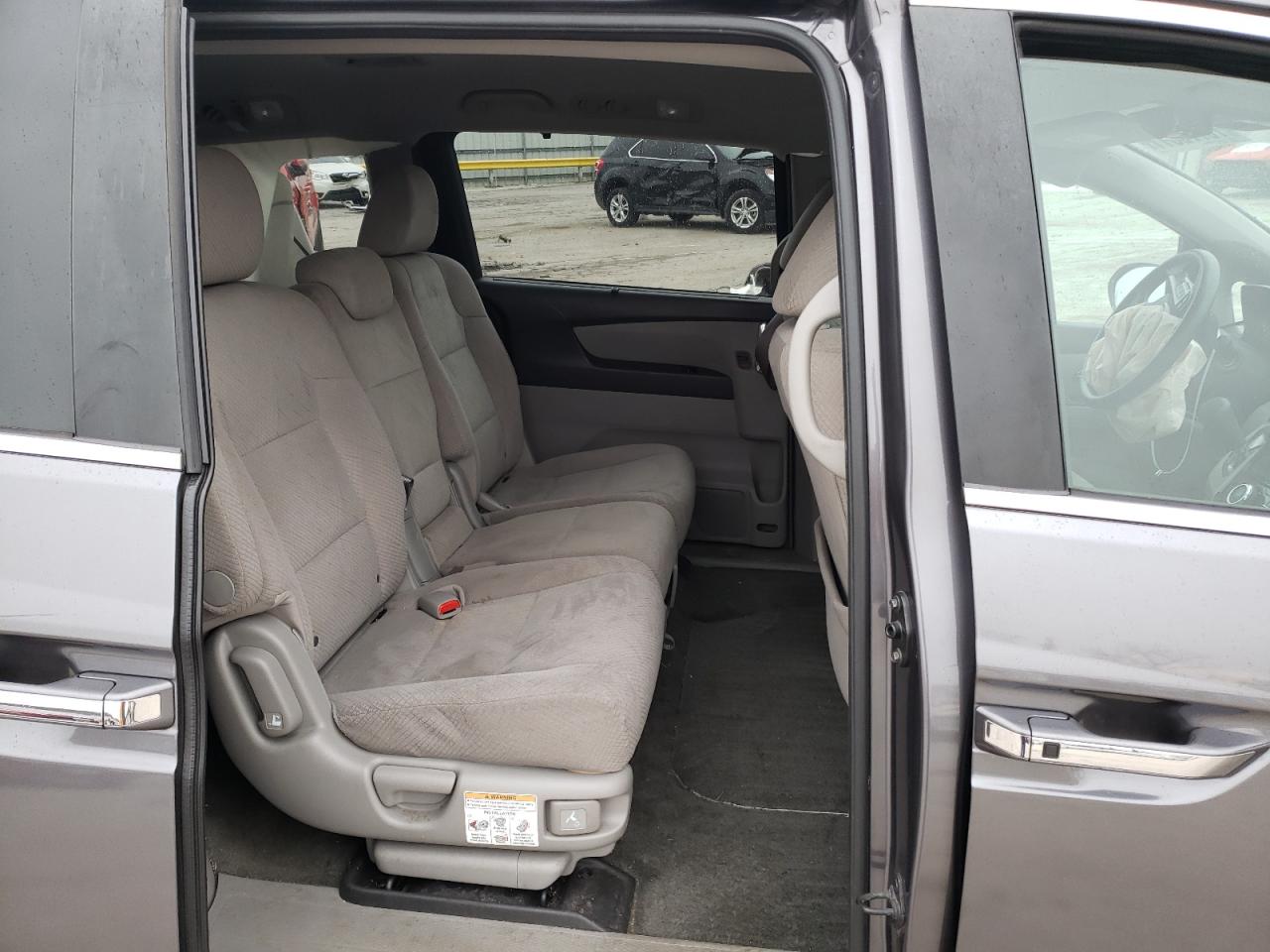 Photo 6 from auction – 2015 HONDA ODYSSEY EX with VIN 5FNRL5H4XFB028353