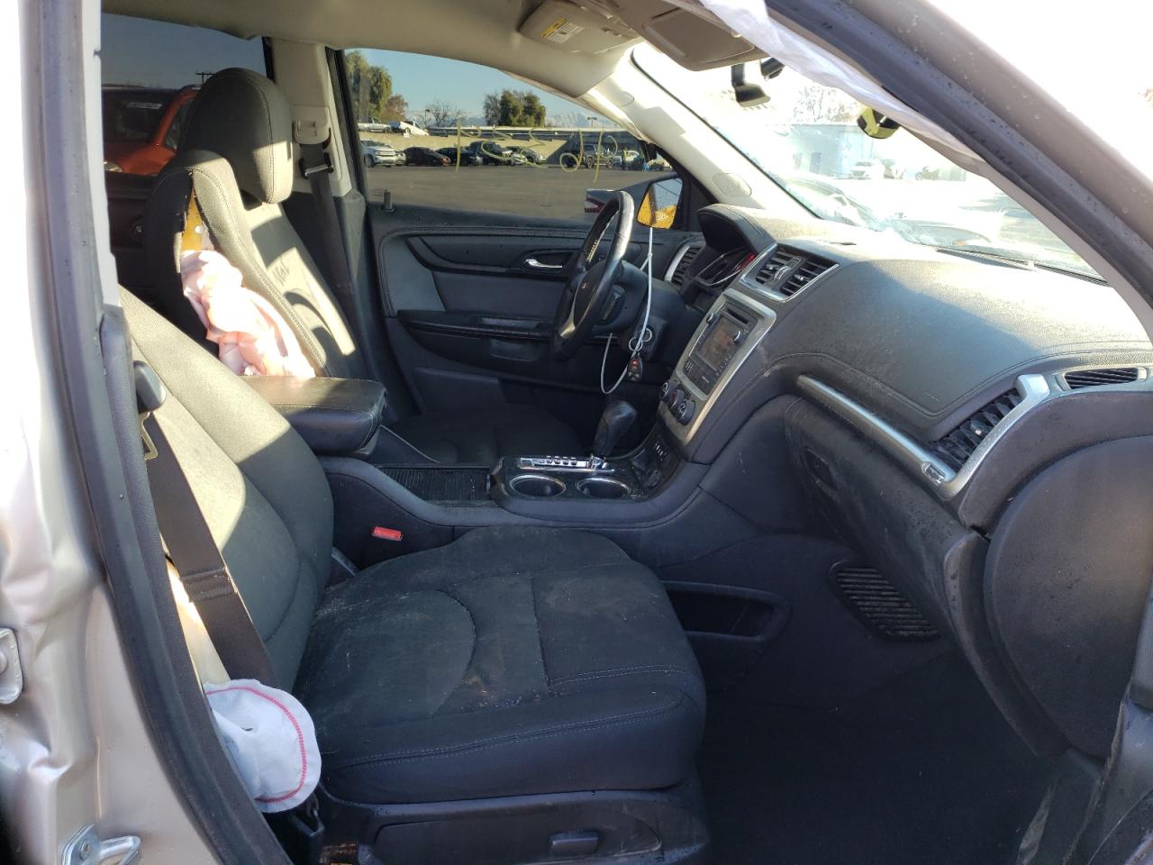 Photo 5 from auction – 2015 GMC ACADIA SLE with VIN 1GKKRPKD6FJ359111