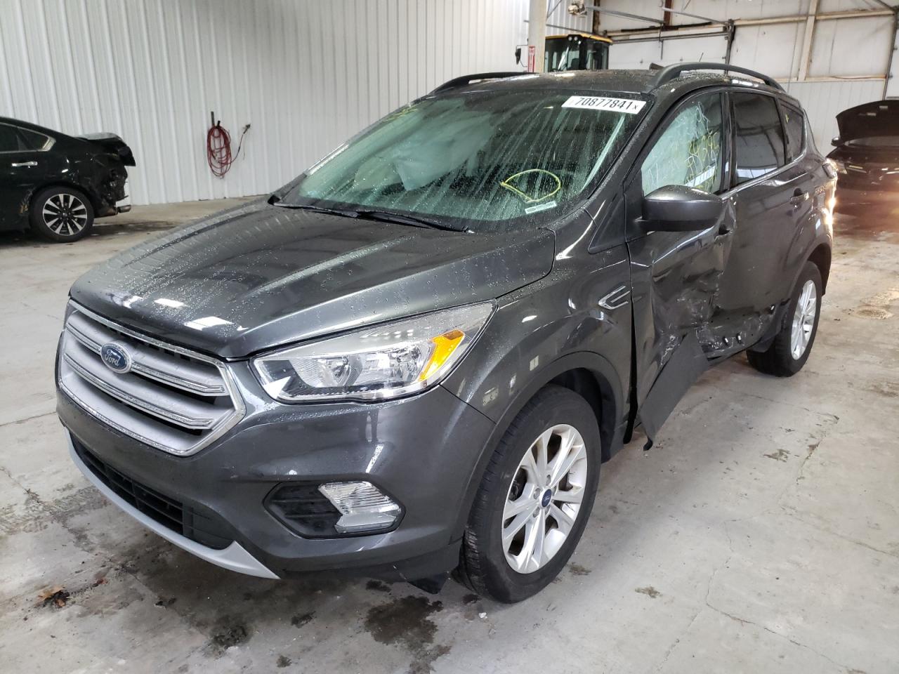 Photo 2 from auction – 2018 FORD ESCAPE SE with VIN 1FMCU9GD7JUB82686