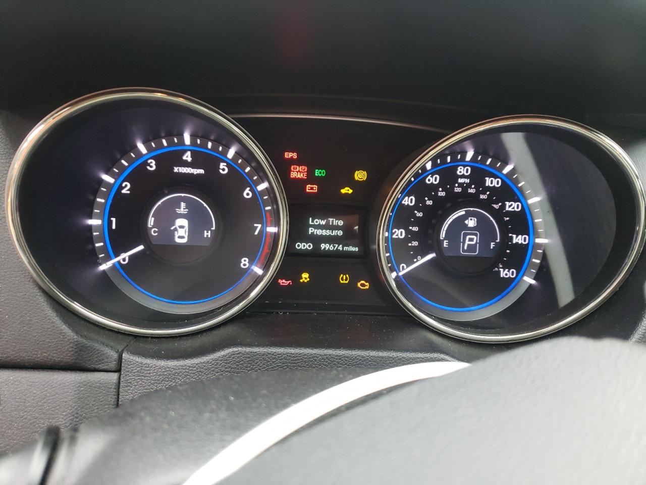 Photo 8 from auction – 2013 HYUNDAI SONATA SE with VIN 5NPEC4AC9DH684584