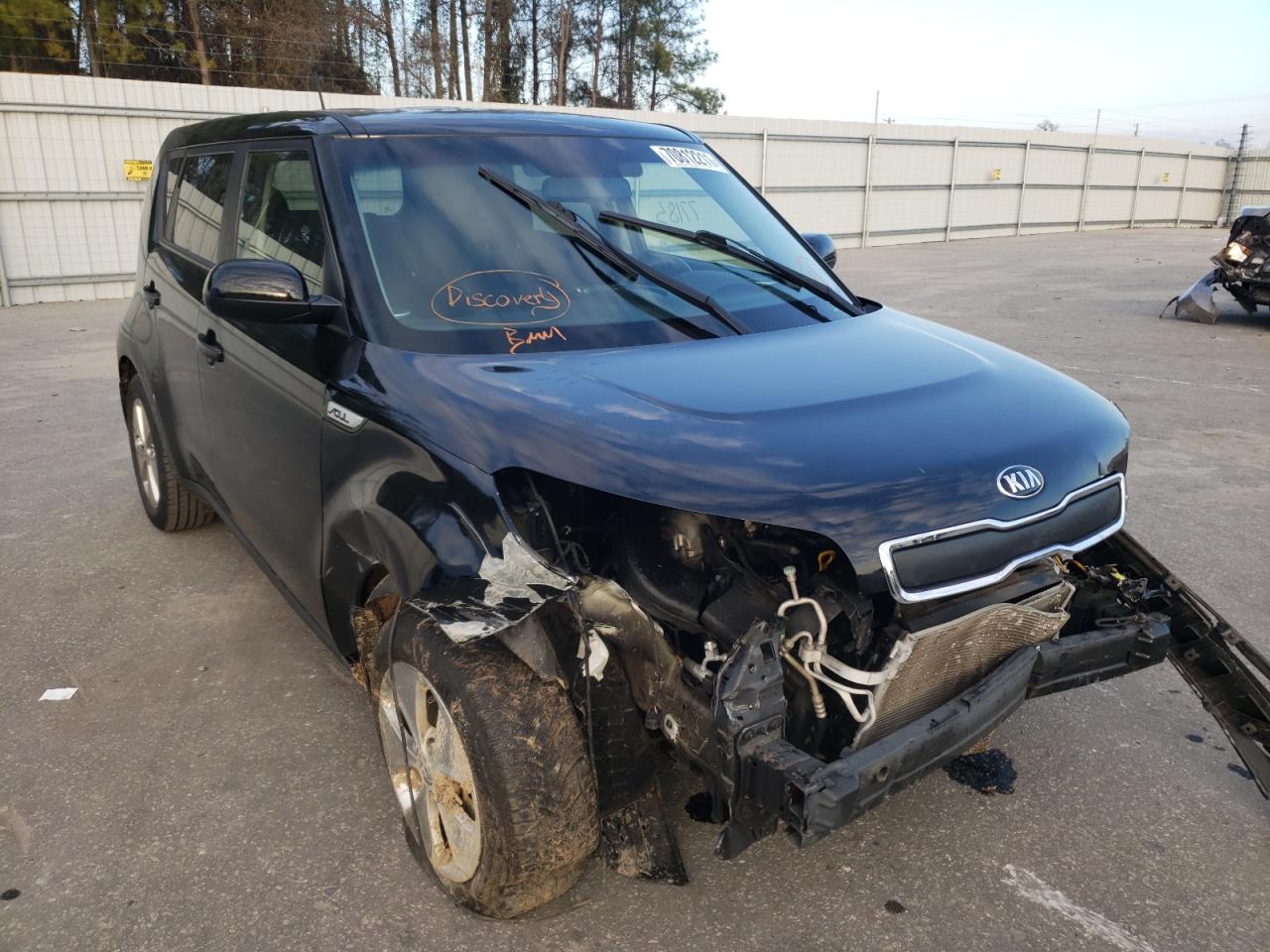 KIA SOUL 2016 with VIN KNDJN2A26G7353071 - Photo from auction