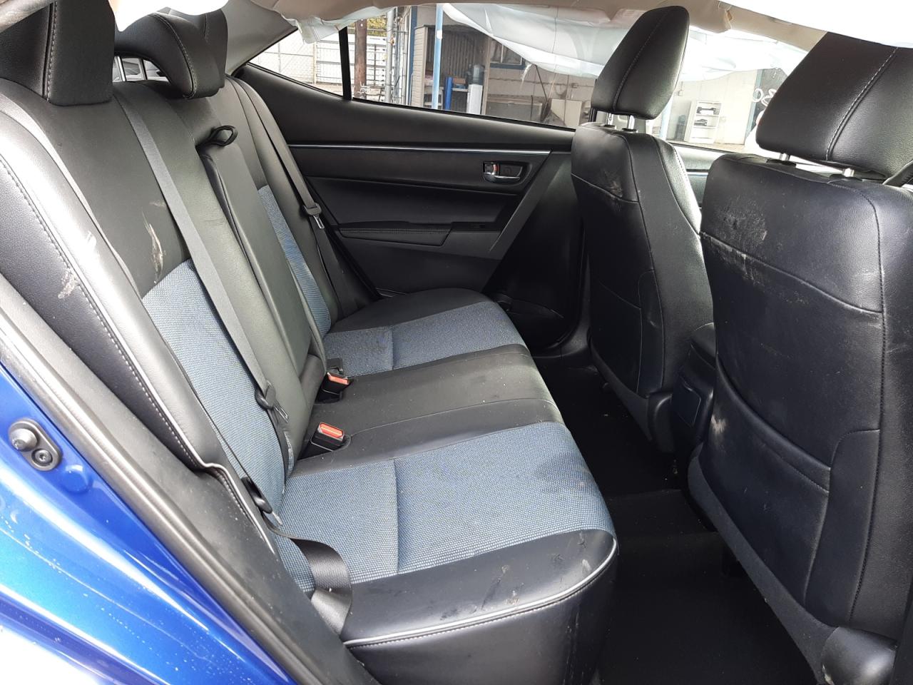Photo 6 from auction – 2015 TOYOTA COROLLA L with VIN 2T1BURHE0FC406098