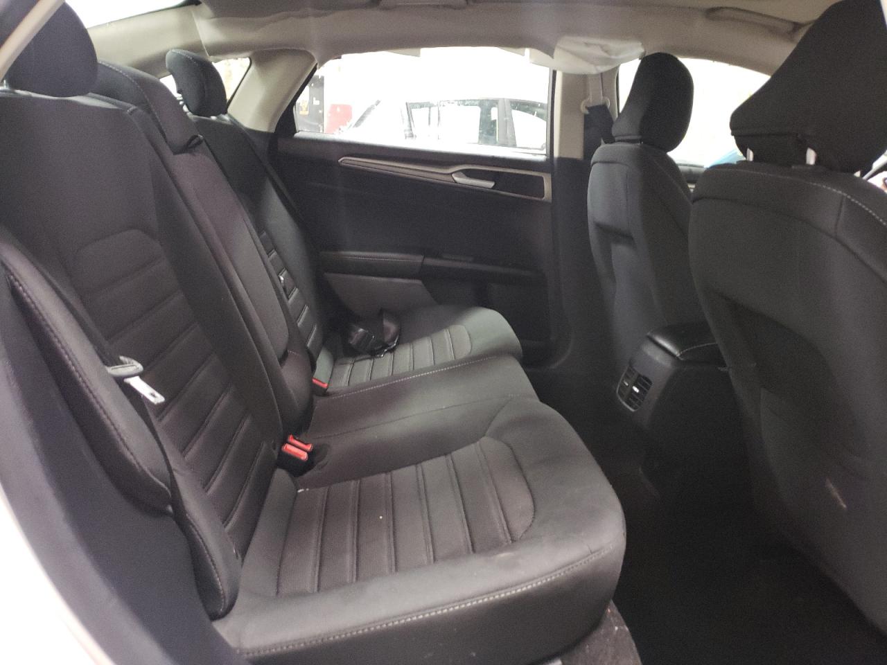 Photo 6 from auction – 2020 FORD FUSION SE with VIN 3FA6P0LU9LR265952