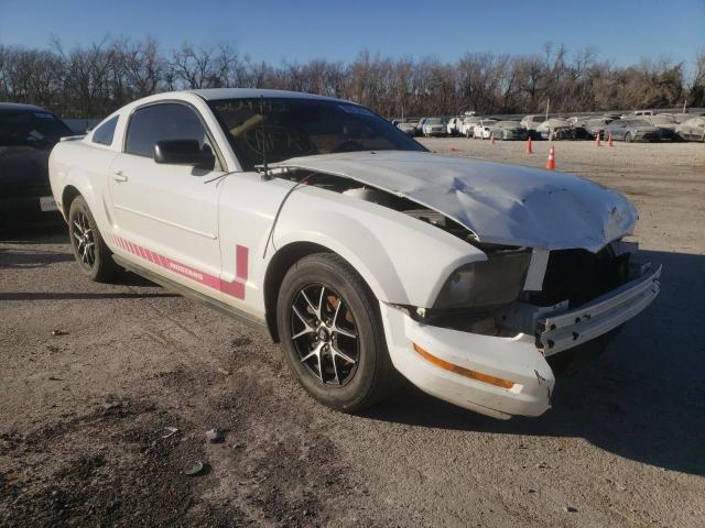 FORD MUSTANG 2008 with VIN 1ZVHT80N985204442 - Photo from auction