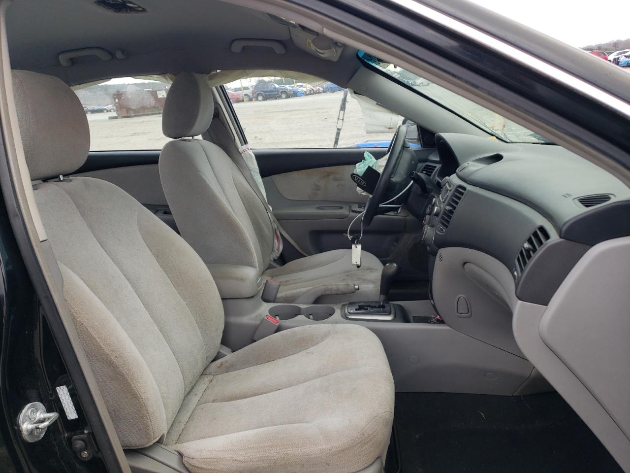 Photo 5 from auction – 2008 KIA OPTIMA LX with VIN KNAGE123485235686