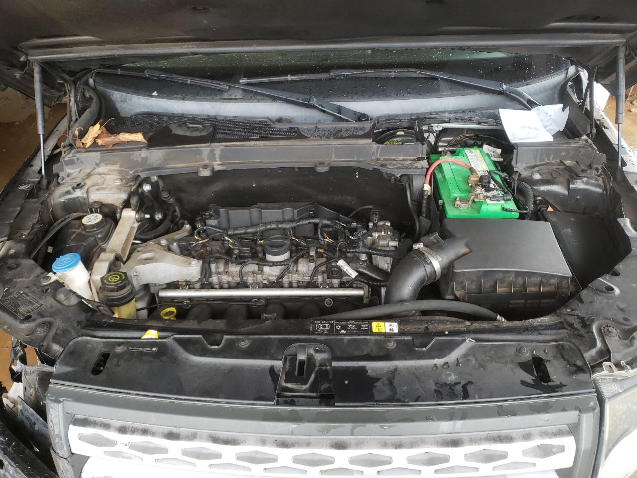 Photo 7 from auction – 2011 LAND ROVER LR2 with VIN SALFR2BN5BH220204