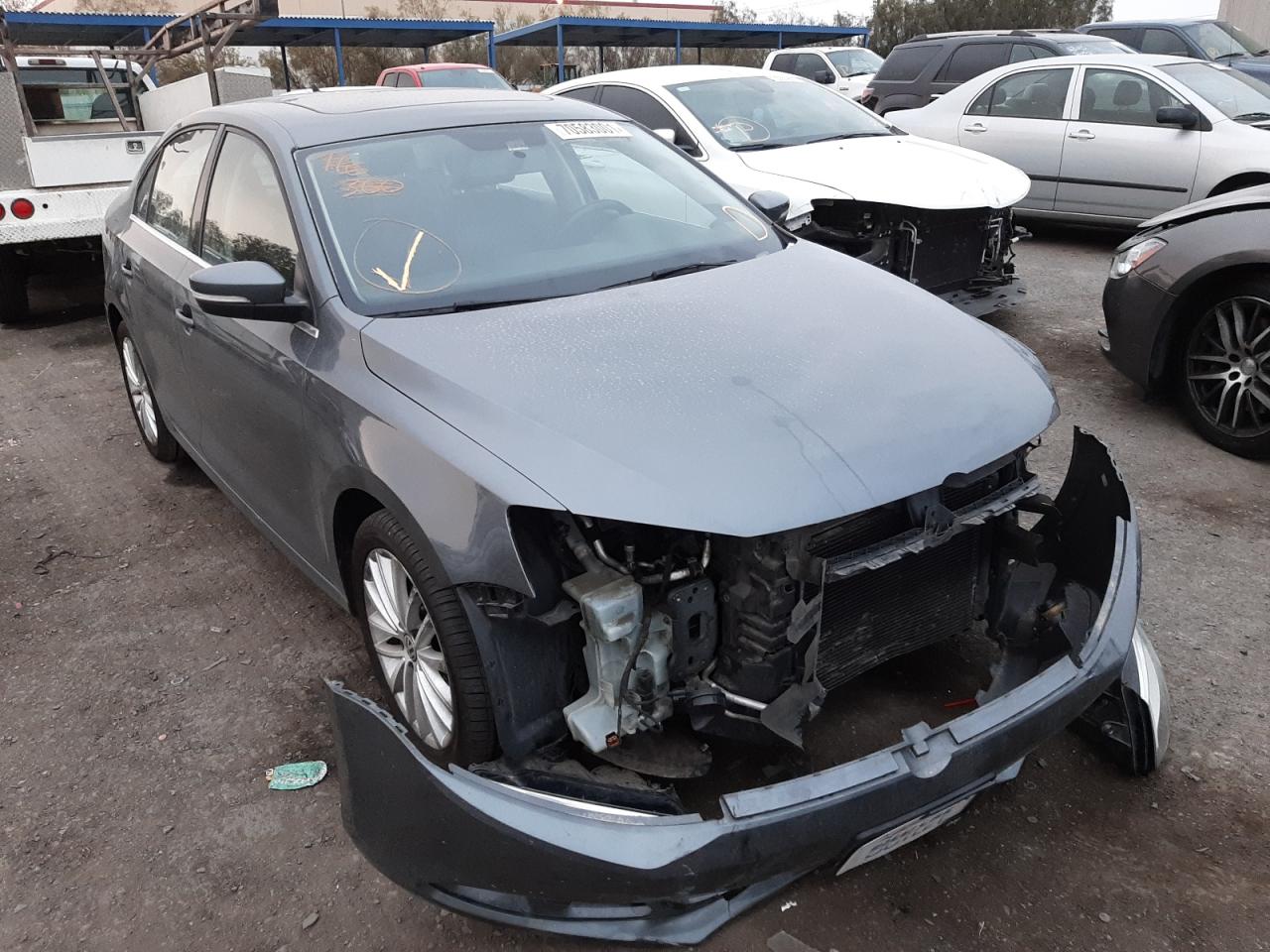 VOLKSWAGEN JETTA SEL 2014 with VIN 3VWL17AJ2EM383600 - Photo from auction