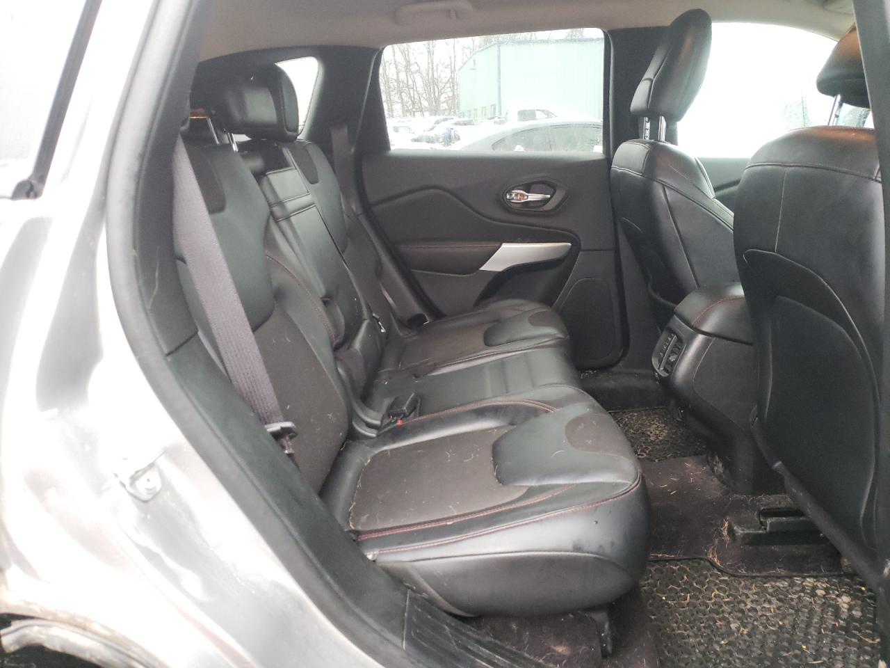 Photo 6 from auction – 2017 JEEP CHEROKEE T with VIN 1C4PJMBSXHW622907