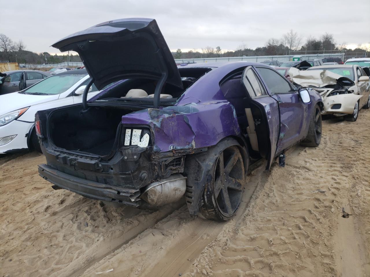Photo 4 from auction – 2013 DODGE CHARGER SE with VIN 2C3CDXBG5DH696655